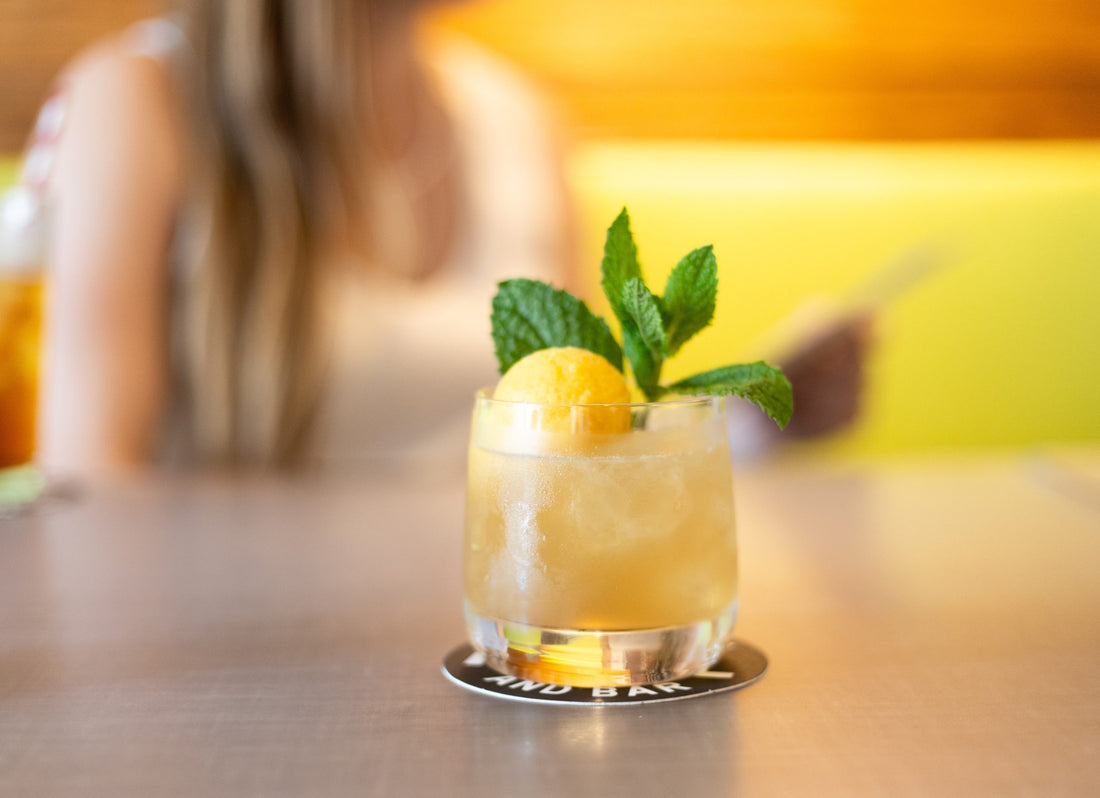 Gorgeous Cocktails to get in the Springtime Mood